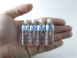 Lot of 40 MINI SINGHA Water Bottles Plastic Charms BULK  
