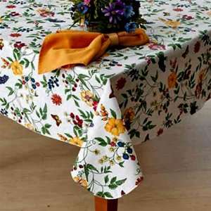 Enchanted Garden Vinyl Tablecloth 70 Round 