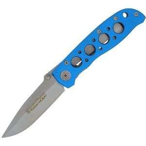 Smith & Wesson Extreme Ops, Plain Single Blade Pocket Knife w/Blue 