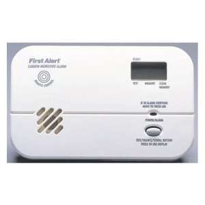 Plug In Carbon Monoxide Alarm With Battery Back Up and Backlit Digital 