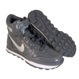  NIKE Snow Waffle CL Wms Grey Snow Shoes Boots Explore 